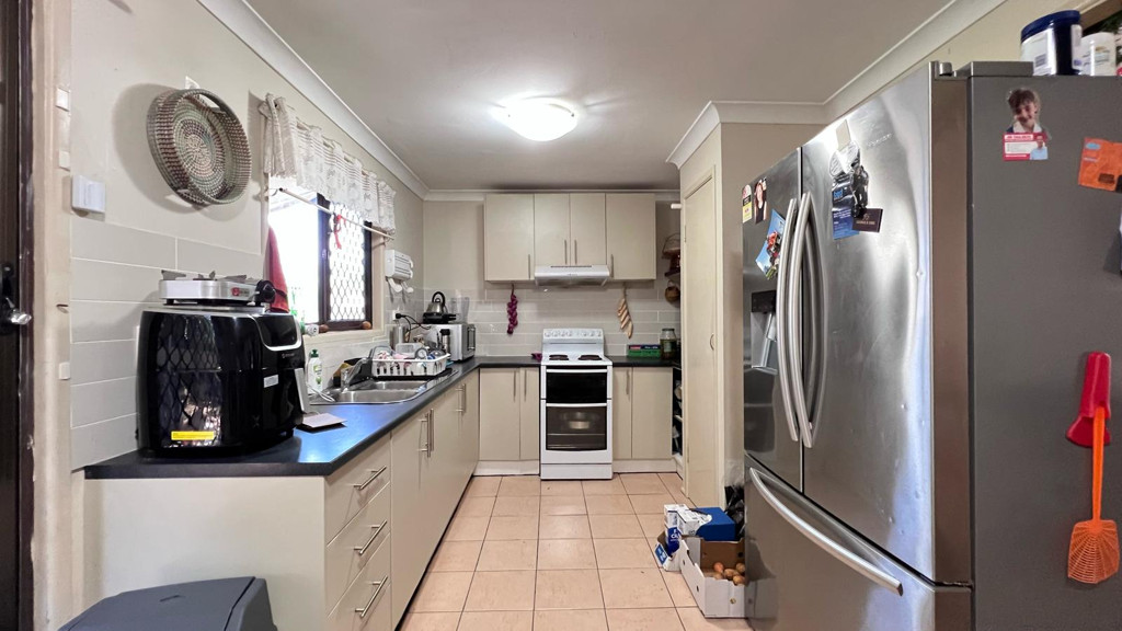 6 Meranti Street, Crestmead QLD photograph