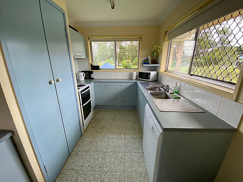 14 Shane, Shailer Park QLD photograph