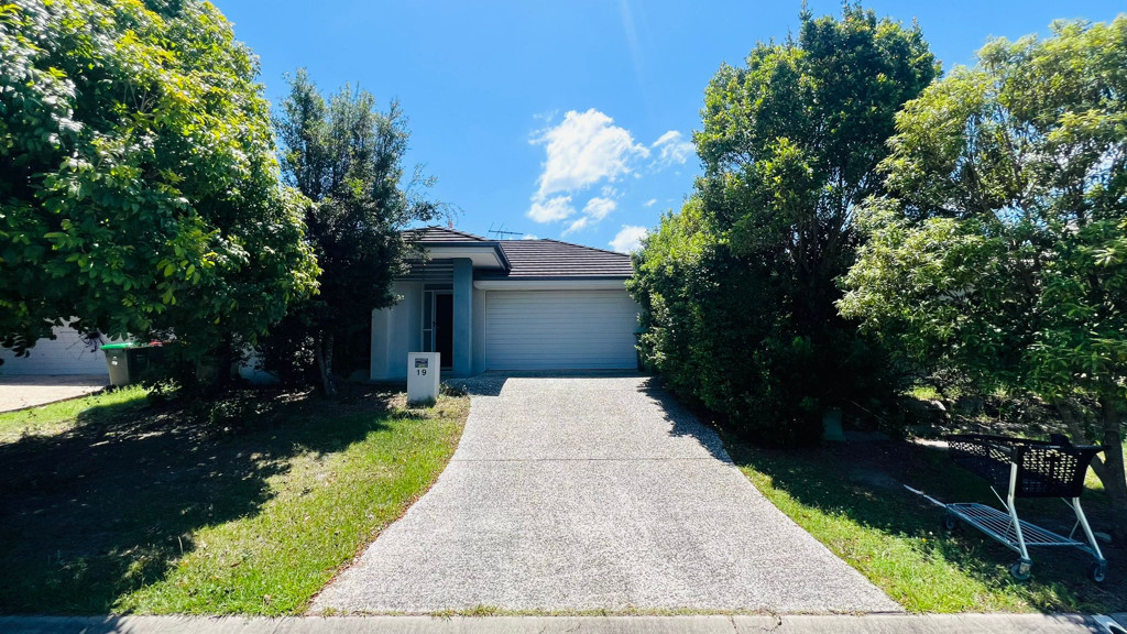 19 Merion Crescent, North Lakes QLD