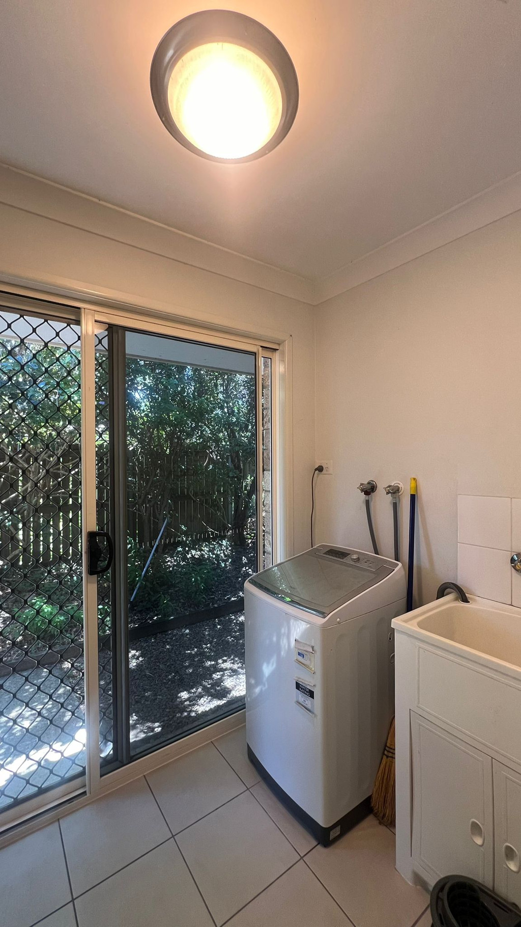 1B Sirius Street, Kingston QLD photograph