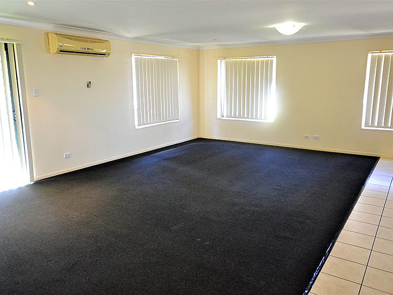 54 Reardon Street, Calamvale QLD photograph