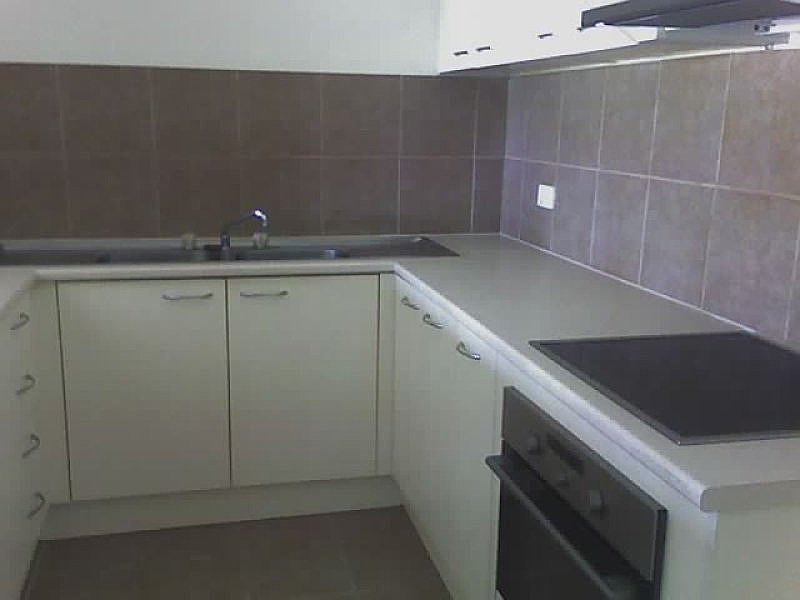 11/16 St. Kilda Avenue, Broadbeach QLD photograph